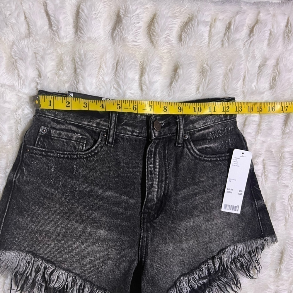 NWT BDG Women’s High Rise Cheeky Cut Off Shorts - Picture 10 of 12